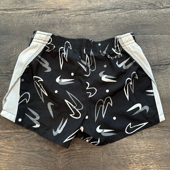 Nike Swoosh Dri Fit XS/Size 4 Athletic Short NWOT - Picture 4 of 8